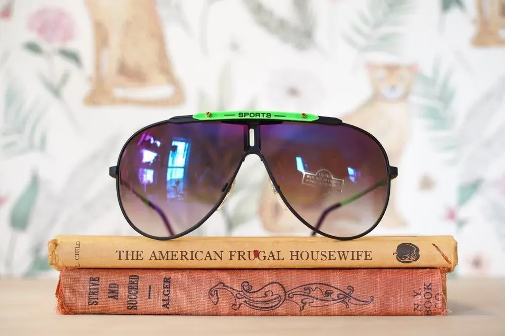 Vintage Aviator Sunglasses 1980s Taiwan NOS Outdoor Rave Party Retro Sporty